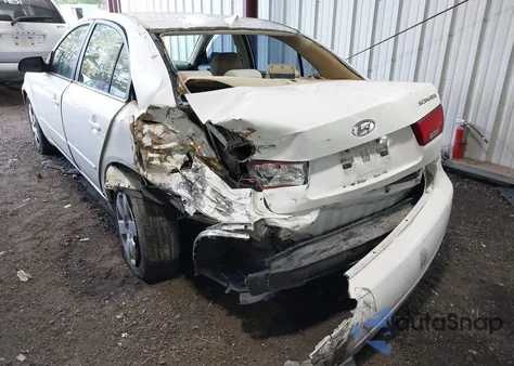 2009 Hyundai Sonata Gls z USA, uszkodzony, nr VIN 5NPET46C39H462204